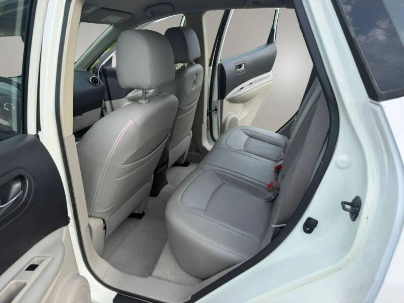 2014 Nissan Rogue Select S