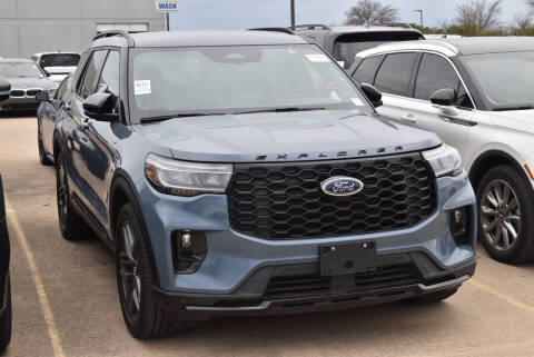 2025 Ford Explorer ST-Line