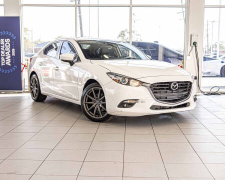 2017 Mazda MAZDA3 Grand Touring