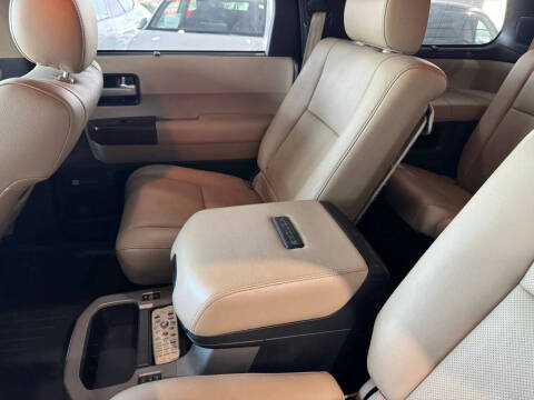 2012 Toyota Sequoia Platinum