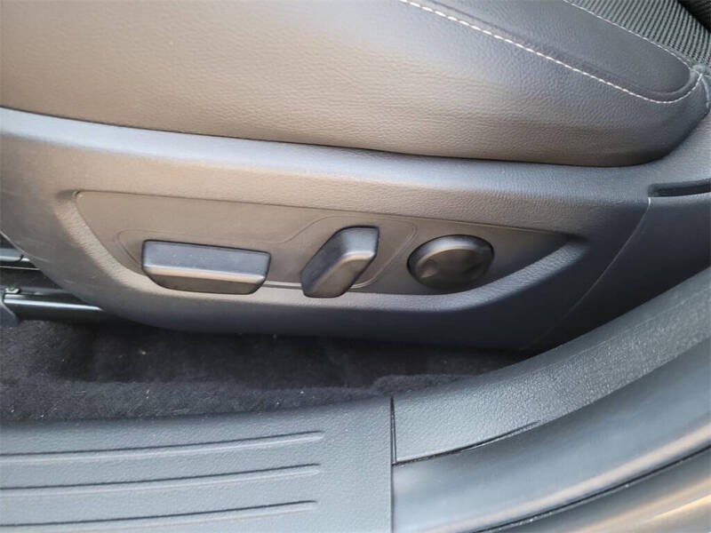 2025 Mazda CX-50 2.5 S Premium