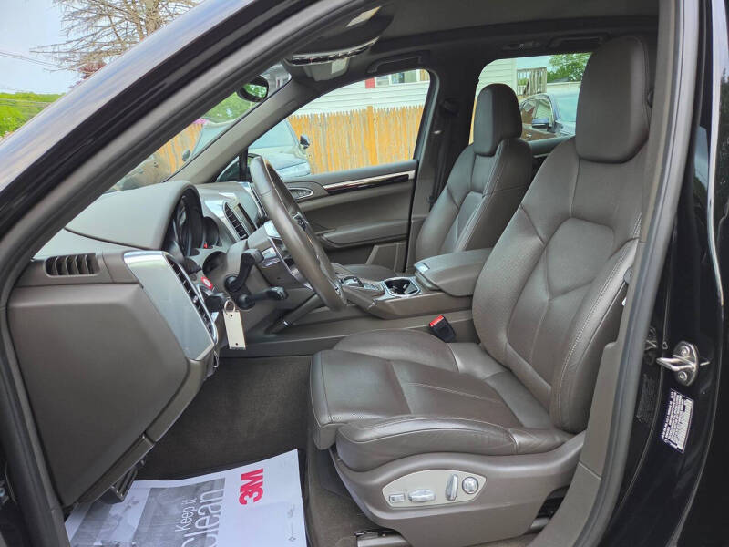 2016 Porsche Cayenne S