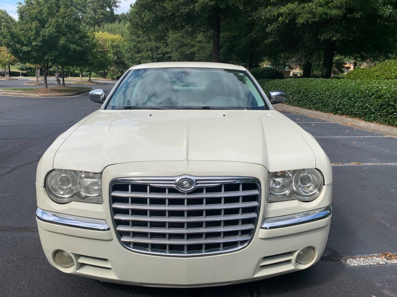 2009 Chrysler 300 for sale at Megamotors JRD in Alpharetta, GA