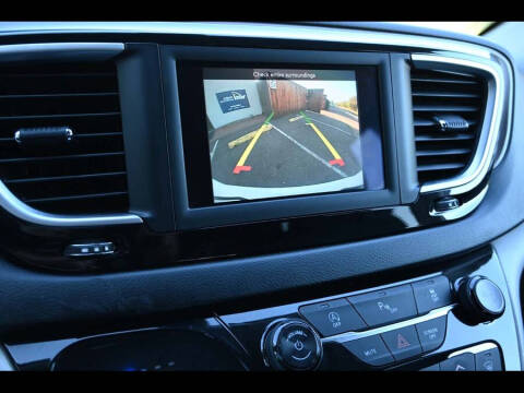 2018 Chrysler Pacifica Touring L