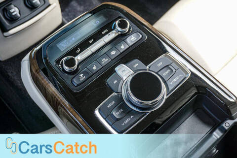 2019 Genesis G90