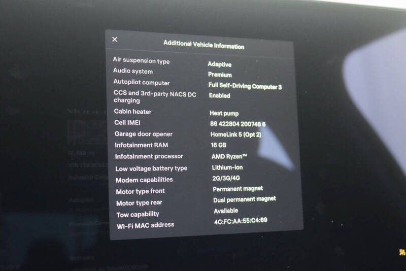 2022 Tesla Model X Plaid