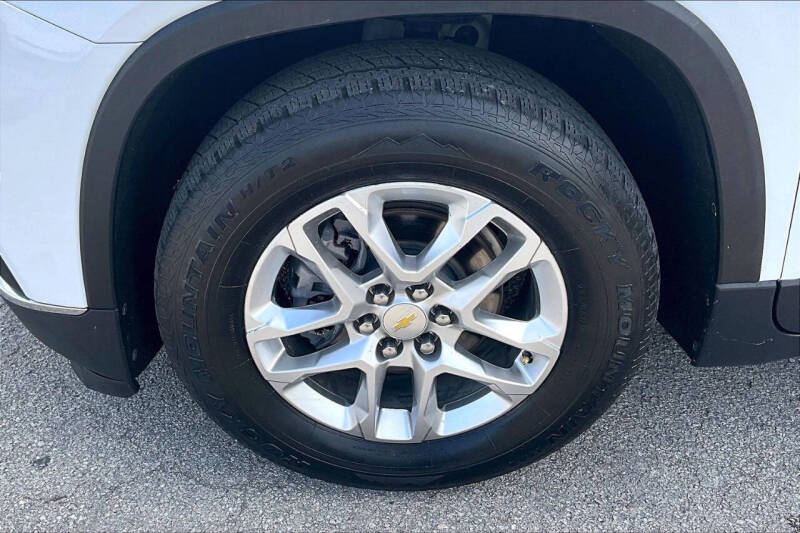 2021 Chevrolet Traverse LT Cloth