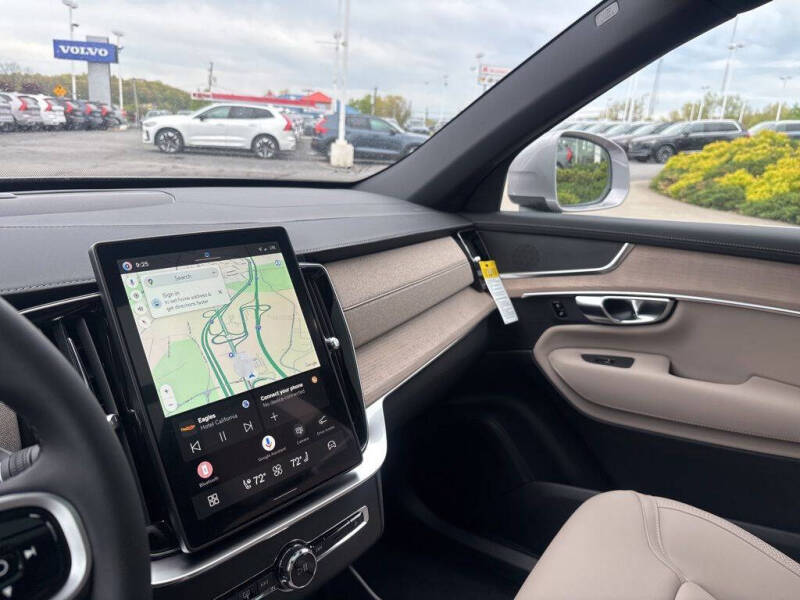 2026 Volvo XC90 B5 Plus 7P