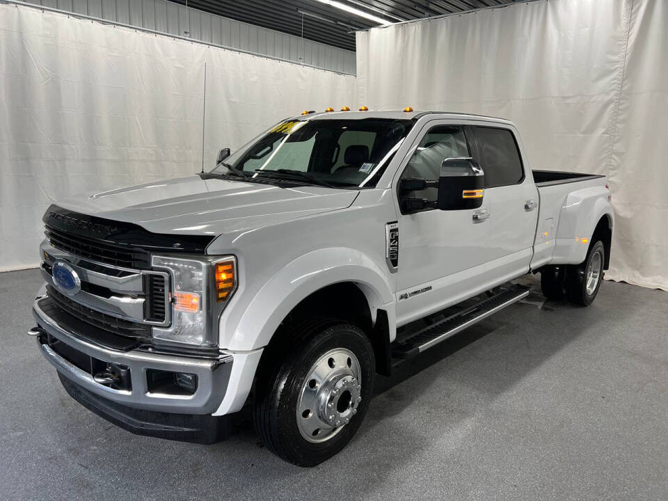 2018 Ford F-450 Super Duty XLT's photo