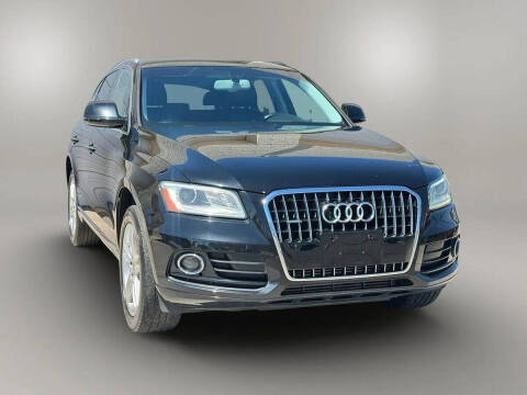 2016 Audi Q5 2.0T quattro Premium Plus