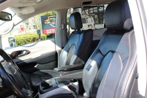 2018 Chrysler Pacifica Touring L Plus