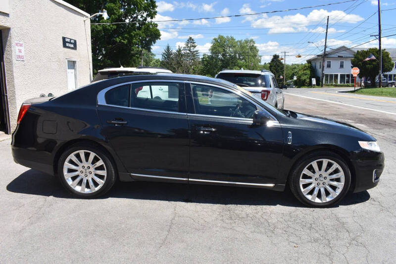 2009 Lincoln MKS