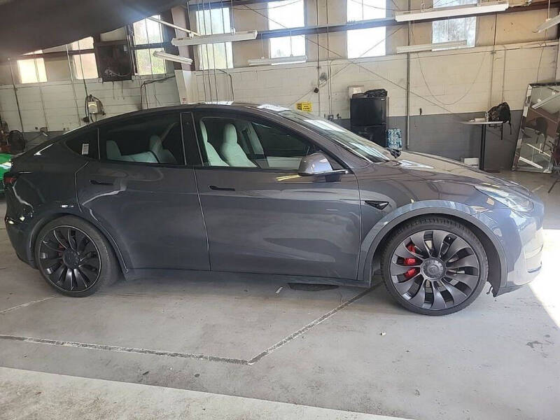 2020 Tesla Model Y Performance