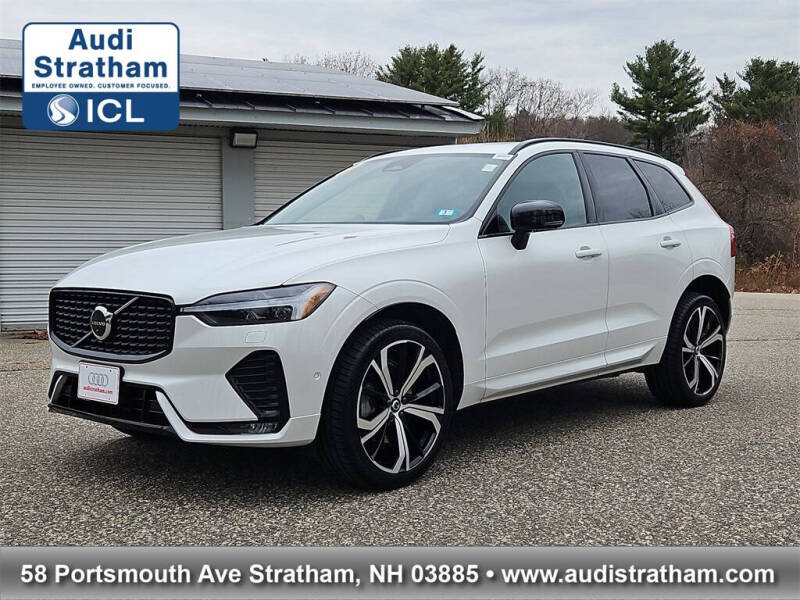 2023 Volvo XC60 B6 Ultimate Dark Theme