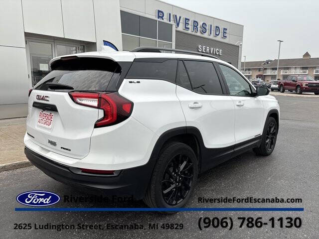 2024 GMC Terrain SLE