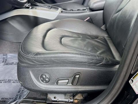 2010 Audi A4 2.0T quattro Premium