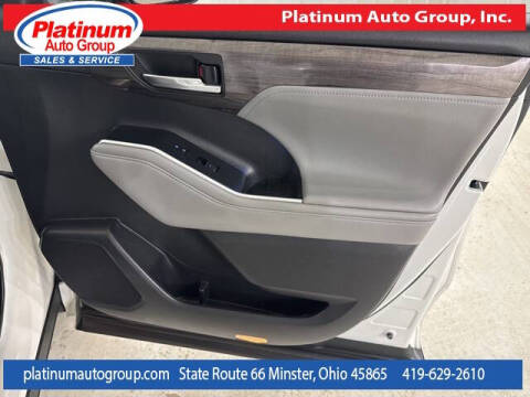 2022 Toyota Highlander Platinum