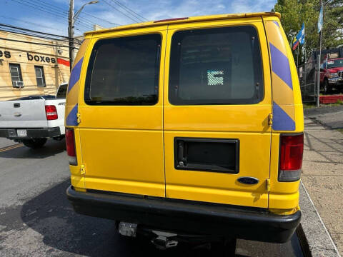 2012 Ford E-Series E-250