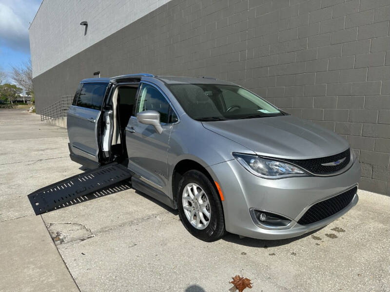2020 Chrysler Pacifica Launch Edition