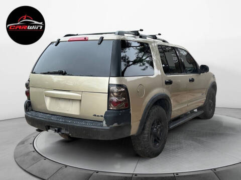 2002 Ford Explorer XLS