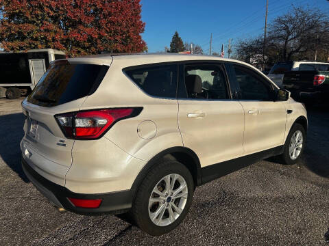 2017 Ford Escape SE