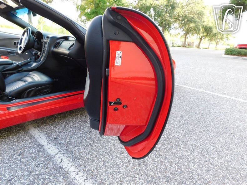 2004 Chevrolet Corvette