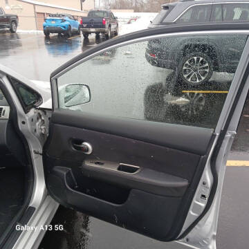 2010 Nissan Versa 1.8 SL