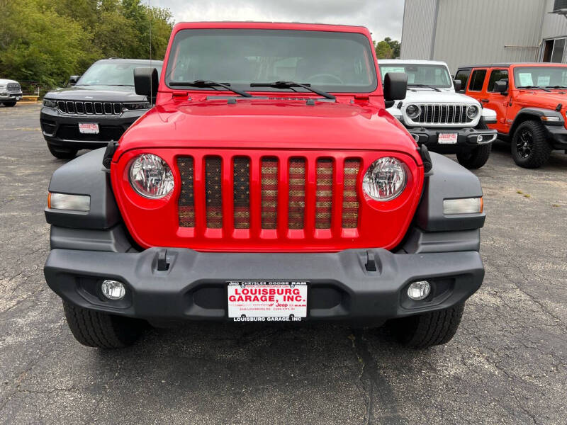 Used 2018 Jeep All-New Wrangler Unlimited Sport S with VIN 1C4HJXDG4JW103145 for sale in Cuba City, WI