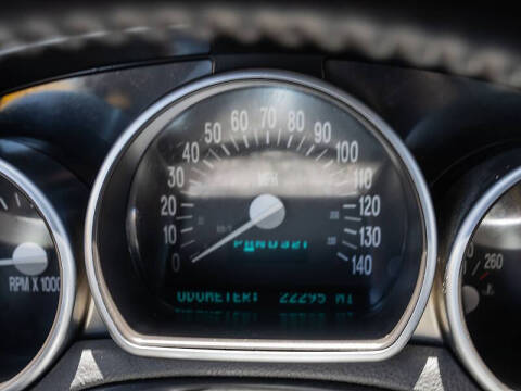 2004 Chevrolet SSR LS