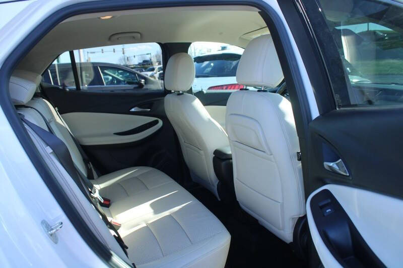 2020 Buick Encore GX Essence