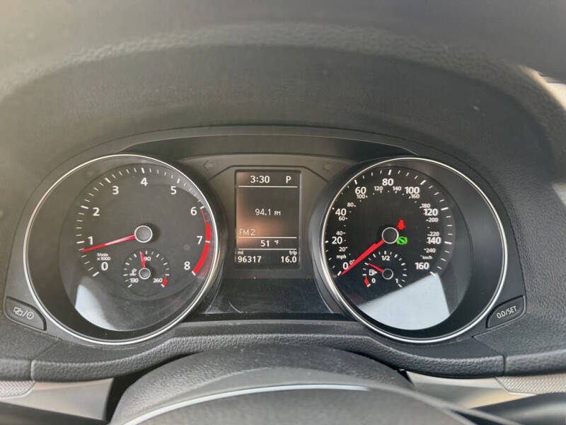 2017 Volkswagen Passat 1.8T S