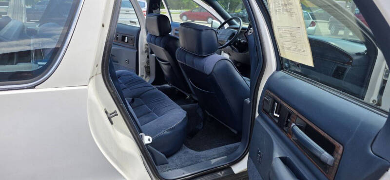 1991 Oldsmobile Custom Cruiser