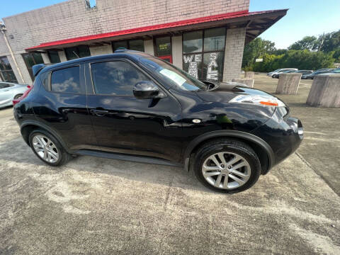 2011 Nissan JUKE for sale at Express Auto Sales in Dalton GA