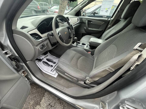 2013 Chevrolet Traverse LS