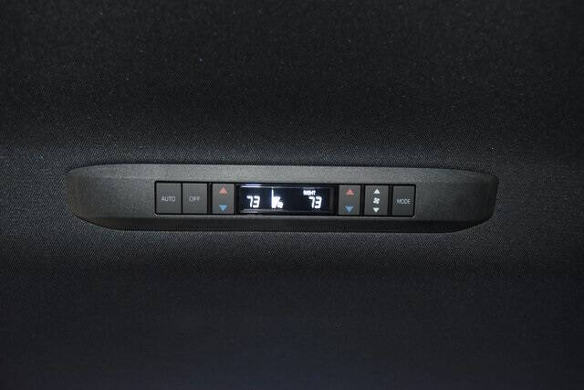 2025 Toyota Sienna Limited 7-Passenger