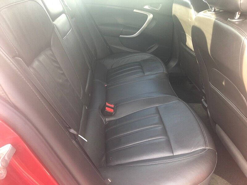 2013 Buick Regal Premium 2