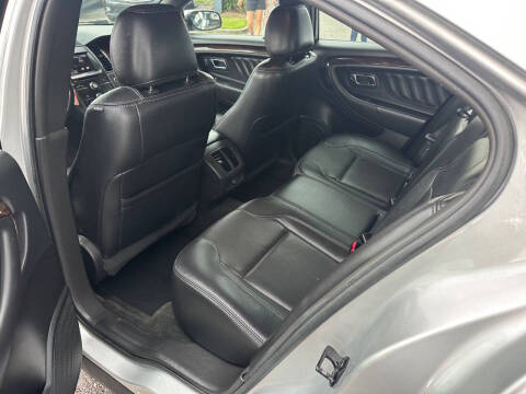 2013 Ford Taurus Limited