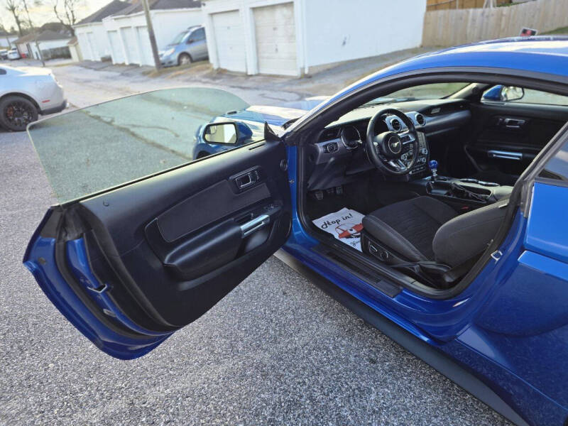 2017 Ford Mustang GT