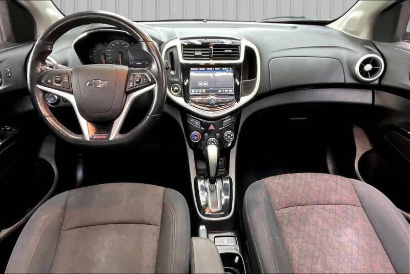 2019 Chevrolet Sonic LT Auto