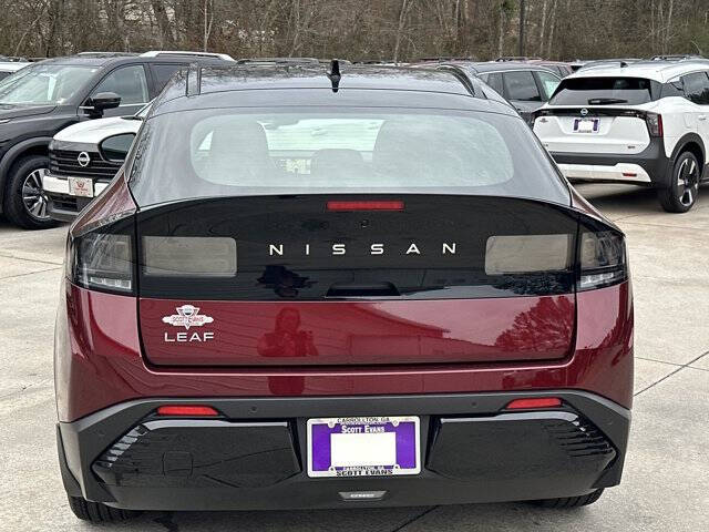 2026 Nissan LEAF Platinum+