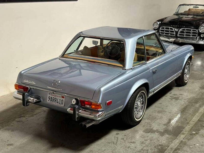 1970 Mercedes-Benz 280-Class