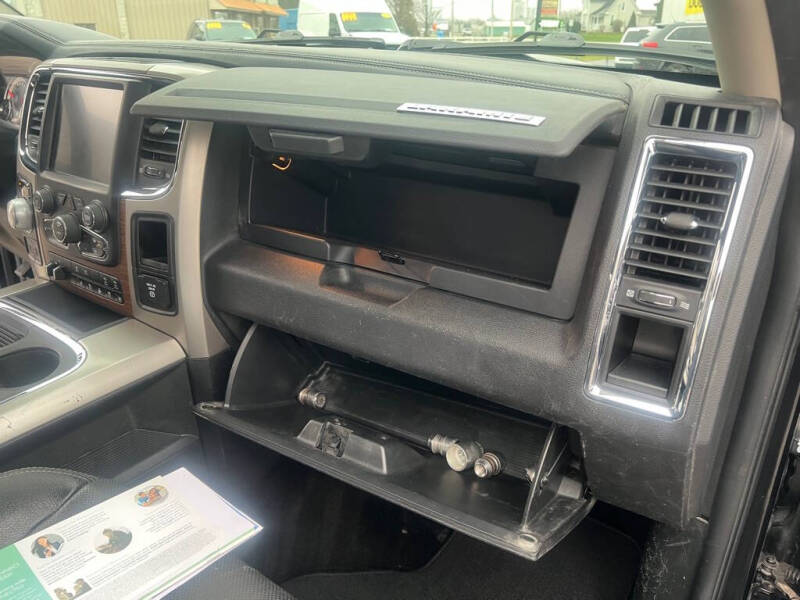 2017 RAM 1500 Laramie