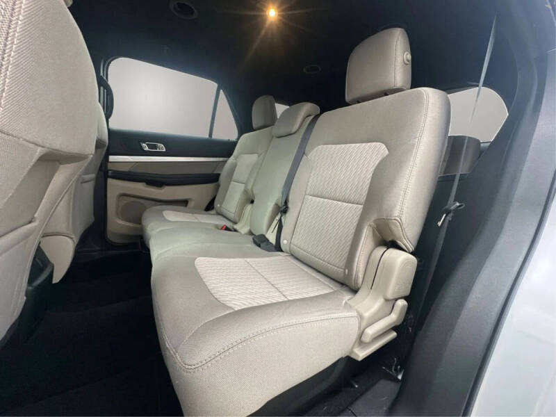 2019 Ford Explorer