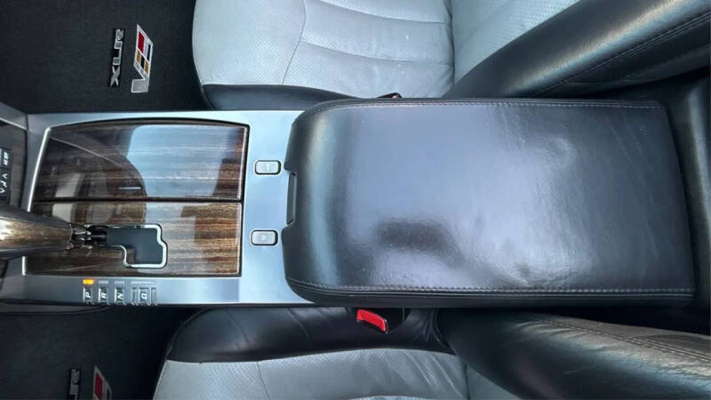 2006 Cadillac XLR-V
