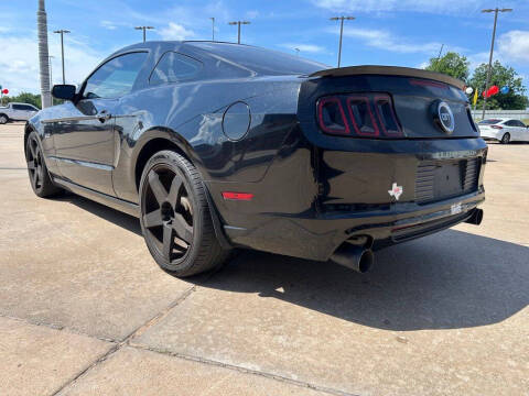 2014 Ford Mustang GT Premium