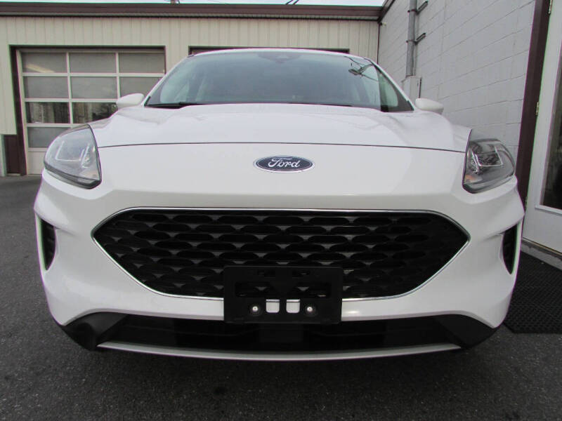 2021 Ford Escape Hybrid SE