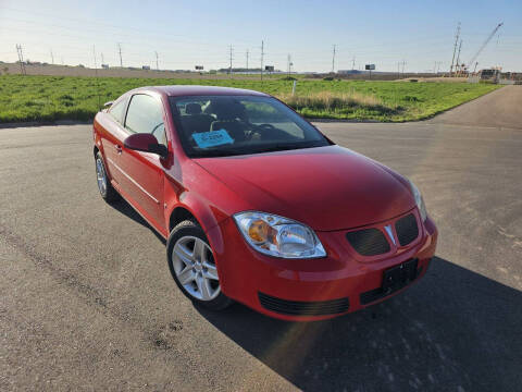 2007 Pontiac G5 for sale at A & F Auto Sales in Brandon SD