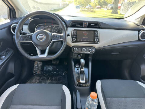 2020 Nissan Versa SV