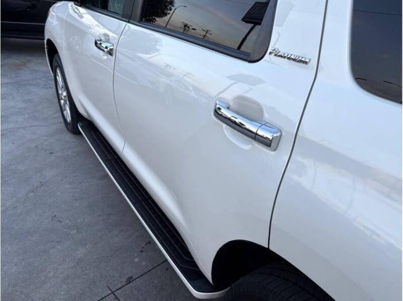 2016 Toyota Sequoia Platinum