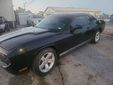 2009 Dodge Challenger for sale at Straightforward Auto Sales in Omaha NE